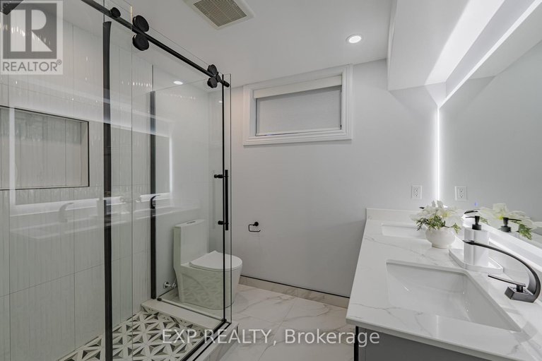 29139967/11-wellsmere-court/rideau-heightsrideau-river/ottawa/ontario/K2E8C2_50