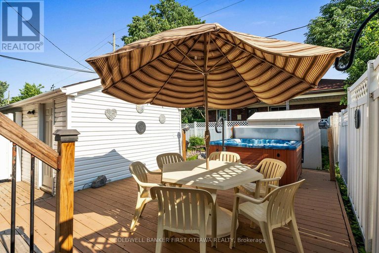 28466131/2024-corry-street/elmvale-acres/ottawa/ontario/K1G2M5_35
