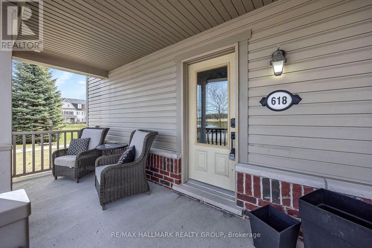 29651054/618-martinique-lane/stittsville-north/ottawa/ontario/K2S0L9_2