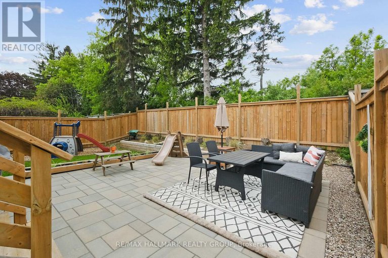 28342814/35-willow-glen-drive/bridlewood/ottawa/ontario/K2M1K8_31