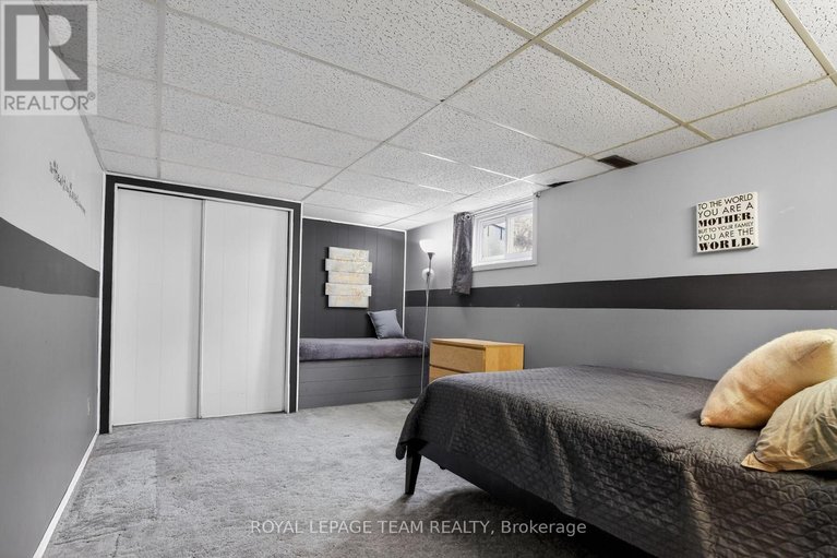 29556063/44-ballantrae-way/glencairnhazeldean/ottawa/ontario/K2L1N5_24