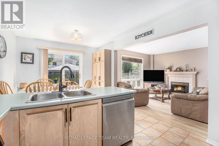 28620821/36-nakota-way/longfields/ottawa/ontario/K2J4M3_9