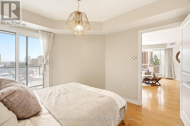 29504895/1301-195-besserer-street/sandy-hill/ottawa/ontario/K1N0B6_29