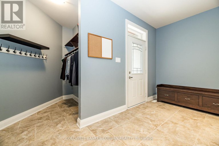 28595870/515-west-lake-circle/huntley-ward-south-east/ottawa/ontario/K0A1L0_33