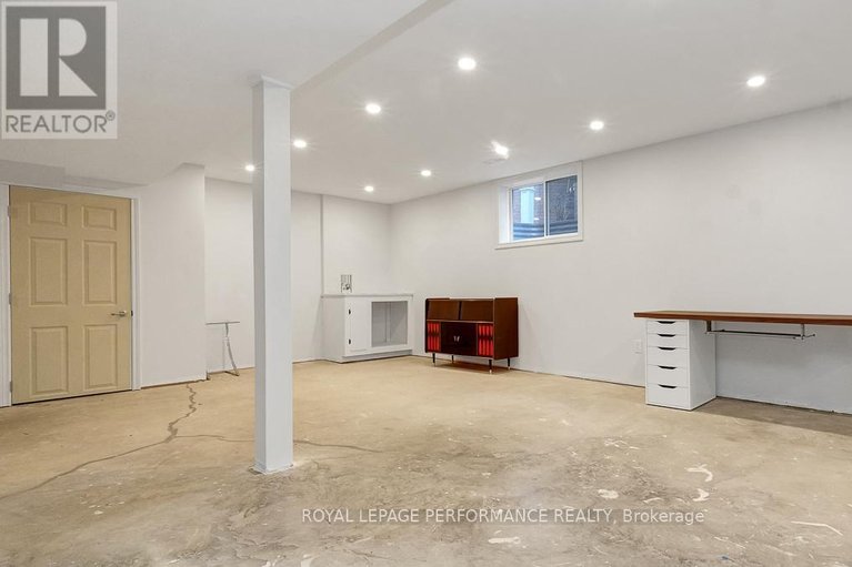 29613809/40-rivergreen-crescent/bridlewood/ottawa/ontario/K2M2W9_24