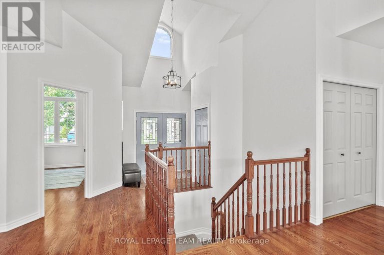 28525095/29-shining-star-circle/stittsville-south/ottawa/ontario/K2S2B4_8