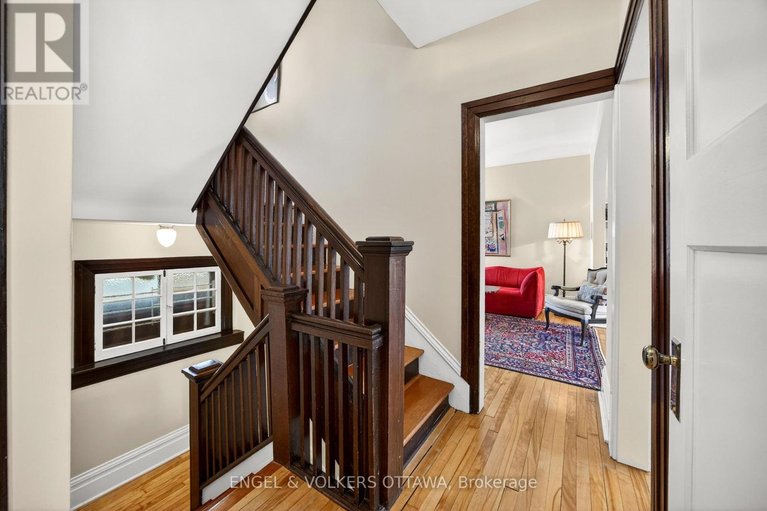 29643099/23-woodlawn-avenue/glebe/ottawa/ontario/K1S2S8_38