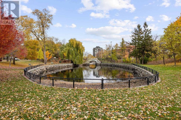 29066920/10-allan-place/glebe/ottawa/ontario/K1S3T1_36