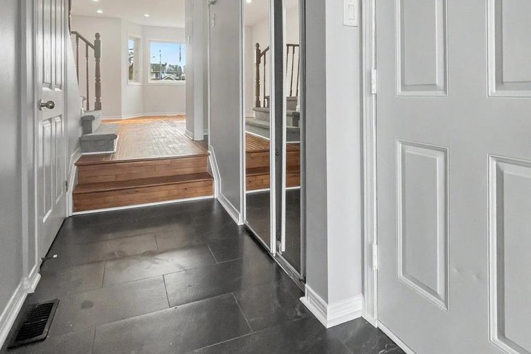 29563747/4218-owl-valley-drive-w/riverside-southgloucester-glen/ottawa/ontario/K1V1N7_2