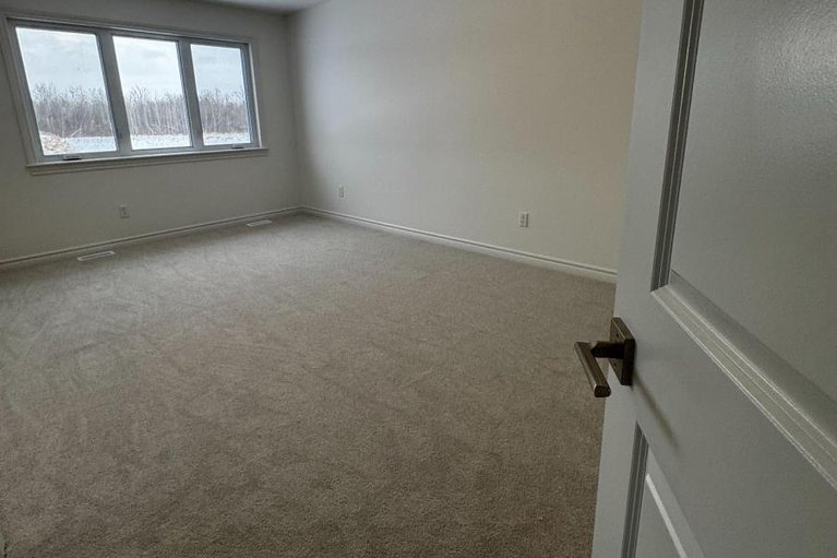 27953774/794-antonio-farley-street/camelot/ottawa/ontario/K4A5N3_8