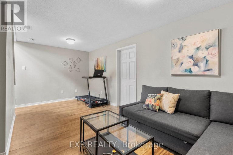 28582296/225-kincardine-drive/glencairnhazeldean/ottawa/ontario/K2V1C5_22