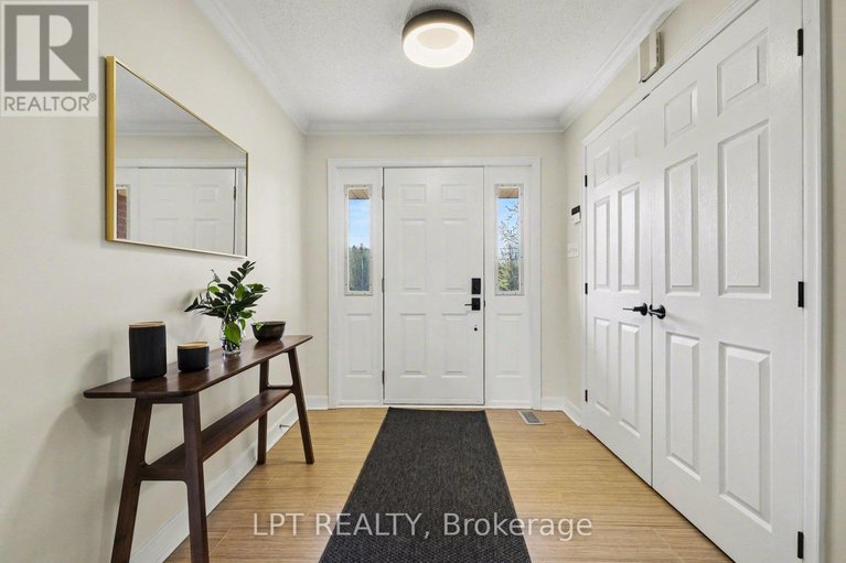 29665088/8297-nashdale-drive/osgoode-twp-north-of-reg-rd-6/ottawa/ontario/K0A2P0_5