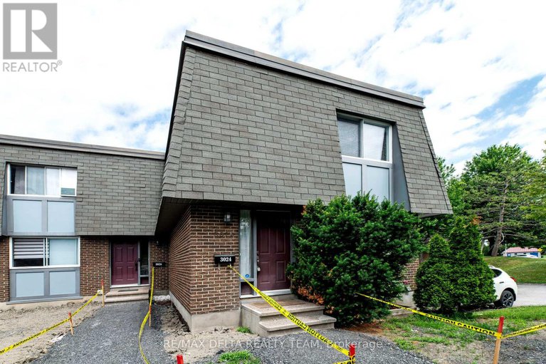 28521116/3024-fairlea-crescent/heron-gateindustrial-park/ottawa/ontario/K1V8T7_3