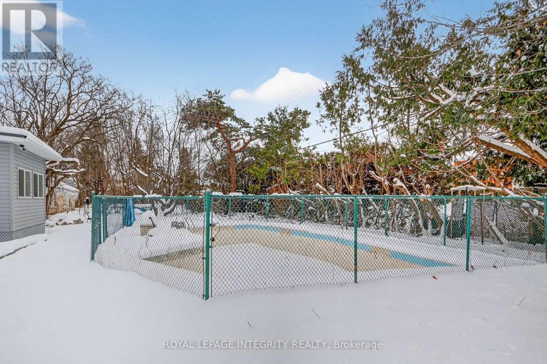 29192840/230-smyth-road/alta-vistafaircrest-heights/ottawa/ontario/K1H5A2_44