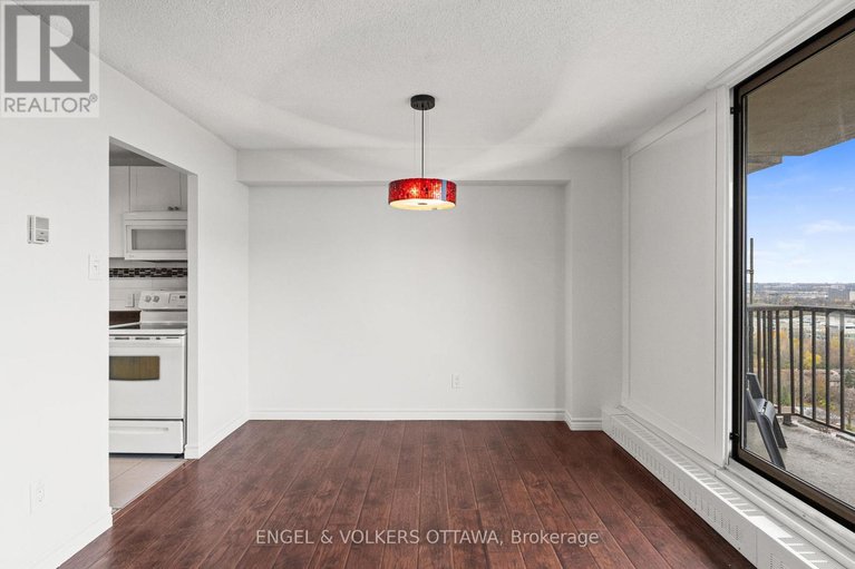 29197369/2001-665-bathgate-drive/carson-meadows/ottawa/ontario/K1K3Y4_8