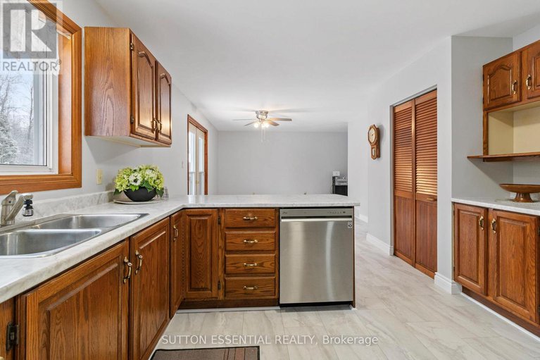 29215482/2216-2nd-concession-road/augusta-twp/augusta/ontario/K6V5T1_15