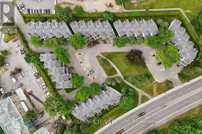 28557044/14-27-forsyth-lane/crystal-beach/ottawa/ontario/K2H9H2_44