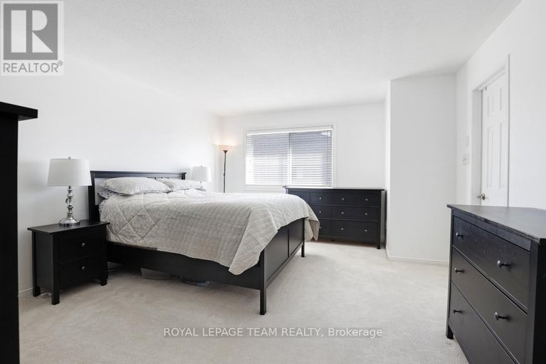 29641680/576-chardonnay-drive/avalon-east/ottawa/ontario/K4A4J9_20