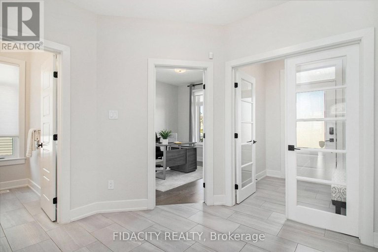 28939851/250-maygrass-way/remainder-of-stittsville-area/ottawa/ontario/K2S2K9_4