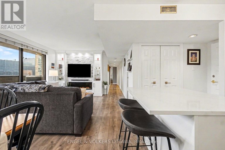 29607125/2209-470-laurier-avenue-w/ottawa-centre/ottawa/ontario/K1R7W9_12