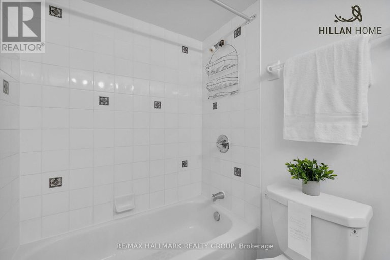 29382677/4e-310-central-park-drive/central-park/ottawa/ontario/K2C4G4_35