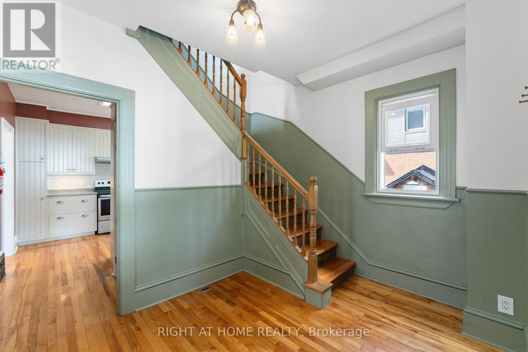 29117734/284-churchill-avenue-n/westboro-west/ottawa/ontario/K1Z5B6_2