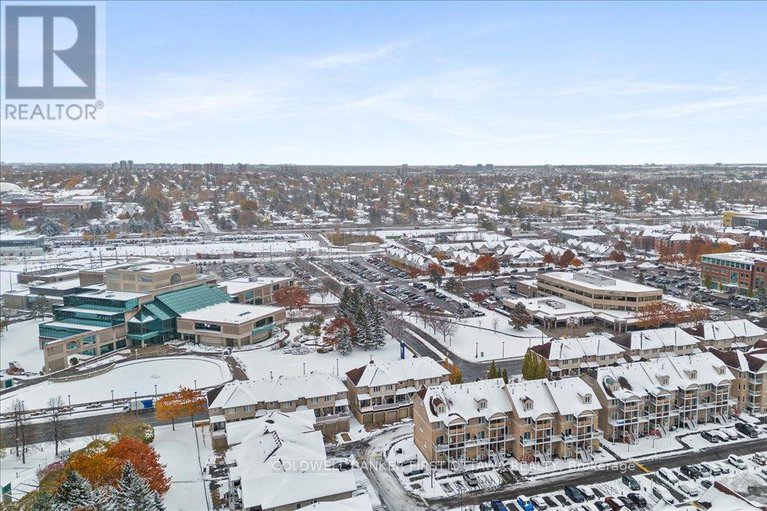 29102045/112-paseo-private/centrepointe/ottawa/ontario/K2G3J5_32