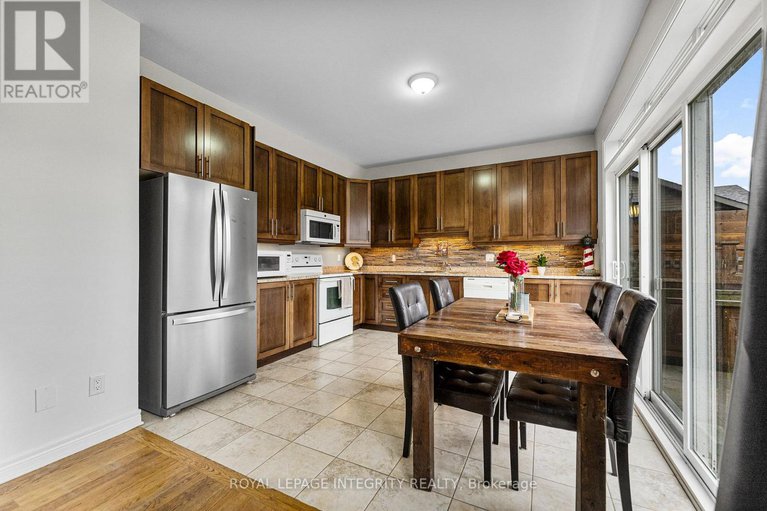 28991869/53-willowshore-way/carleton-place/carleton-place/ontario/K7C0B1_6