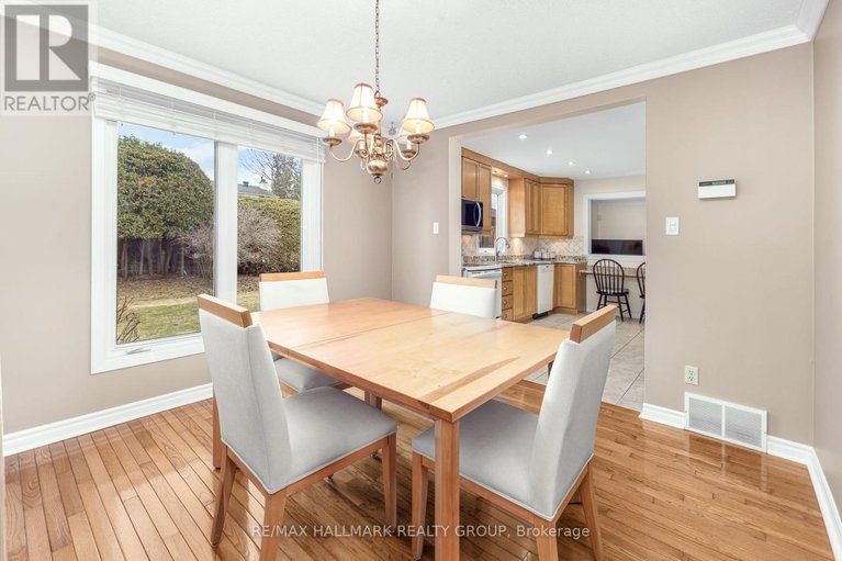 29599851/906-chaleur-way/convent-glen/ottawa/ontario/K1C2S1_8