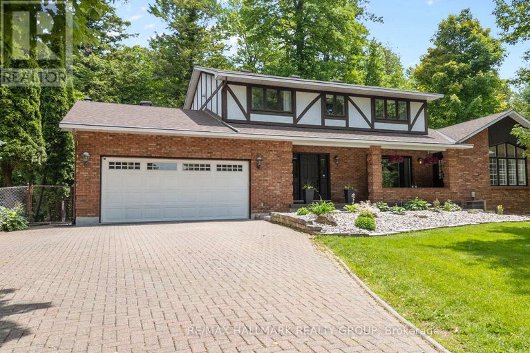 28509464/6431-clingin-lane/manotick-south-to-roger-stevens/ottawa/ontario/K4M1B3_2