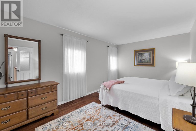 28637166/610-steller-street/fallingbrookpineridge/ottawa/ontario/K4A1N1_29