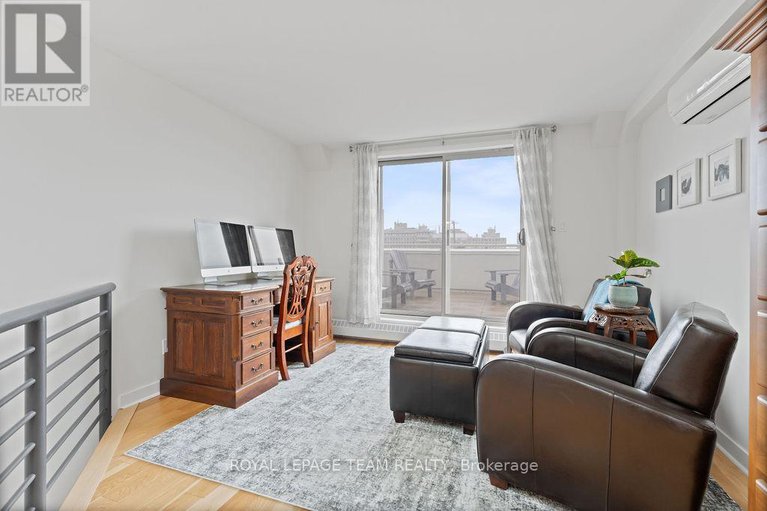 28678301/26-202-st-patrick-street/lower-townbyward-market/ottawa/ontario/K1N5K3_28