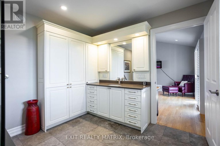 29048182/2392-8th-line-road/metcalfe/ottawa/ontario/K0A2P0_24