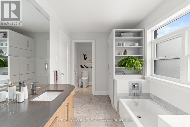 28371373/15-camwood-crescent/arlington-woods/ottawa/ontario/K2H7X1_32