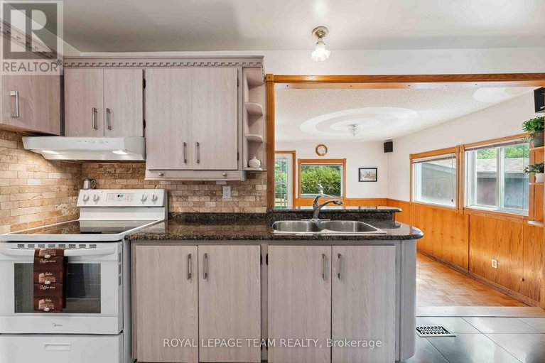 28607792/76-knoxdale-road/manordale/ottawa/ontario/K2G1A6_13