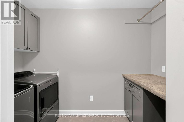 28797293/6840-lalonde-boulevard/south-glengarry-charlottenburgh-twp/south-glengarry/ontario/K0C2E0_19