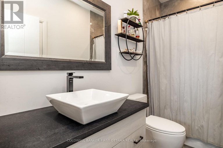 28809013/5758-fernbank-road/remainder-of-stittsville-area/ottawa/ontario/K2S1B6_43