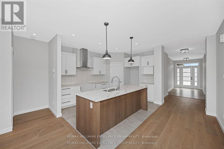 29317076/1345-diamond-street/clarencerockland-twp/clarence-rockland/ontario/K4K0M6_7