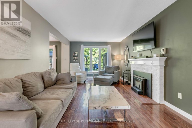 28820808/22-otten-drive/pheasant-run/ottawa/ontario/K2J1J2_13