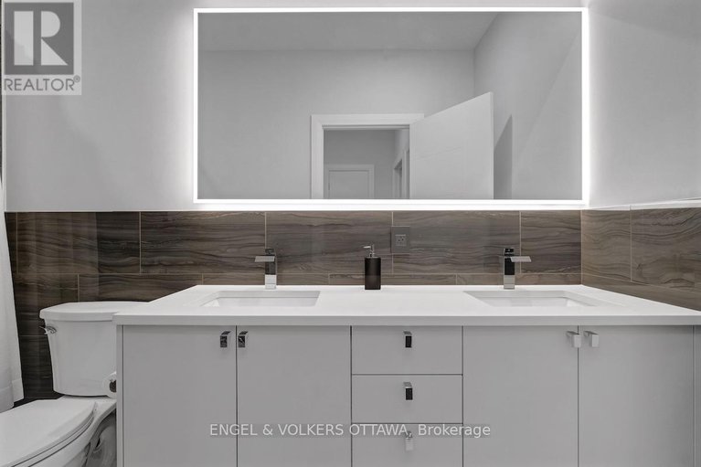 28934389/305-westhill-avenue/westborohampton-park/ottawa/ontario/K1Z7H7_34