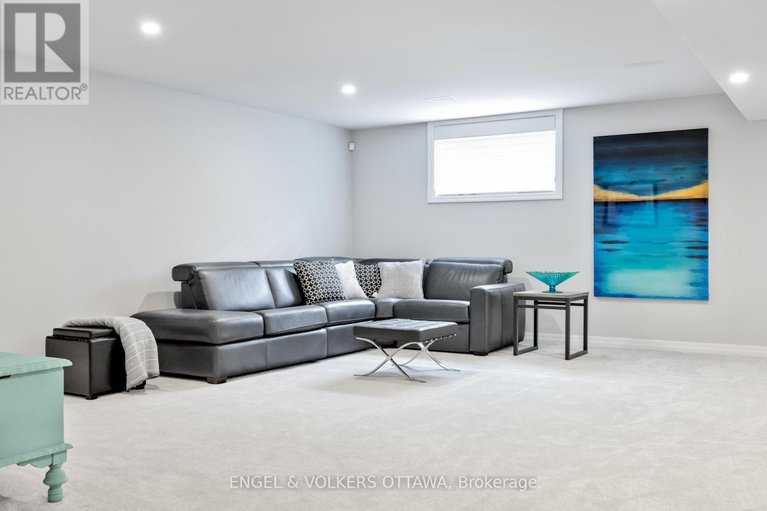 28377095/624-mikinak-road/cfb-rockcliffe-and-area/ottawa/ontario/K1K3X7_37