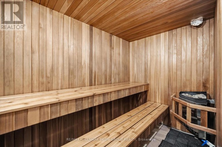 29398447/306-320-mcleod-street/ottawa-centre/ottawa/ontario/K2P1A3_18