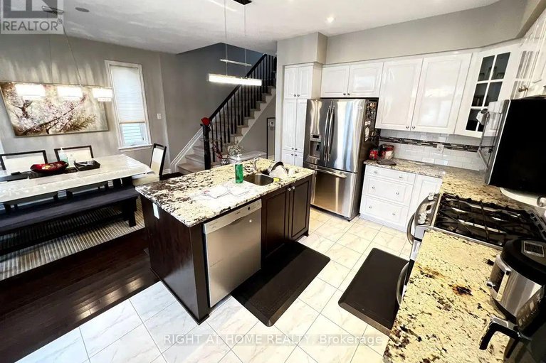 29343513/430-cooks-mills-crescent/riverside-south/ottawa/ontario/K1V2M9_13