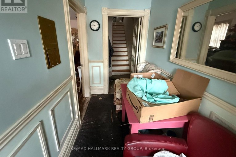 29194787/25-third-avenue/glebe/ottawa/ontario/K1S2J5_4