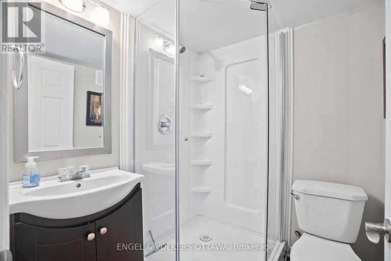 29452050/1278-cheverton-avenue/alta-vista/ottawa/ontario/K1H7P6_27