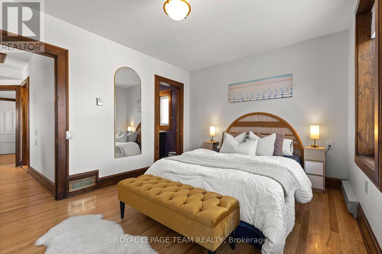 29428182/92-third-avenue/glebe/ottawa/ontario/K1S2J8_15