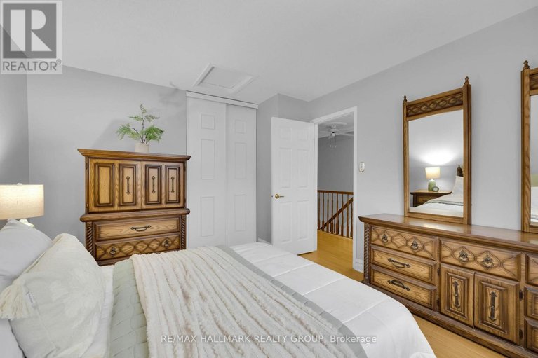 29571955/5-ellisson-way/hunt-club-park/ottawa/ontario/K1G4N9_30