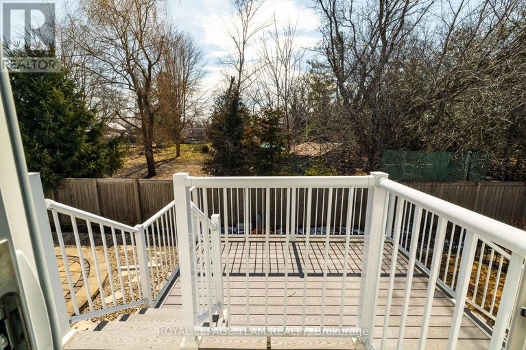 29606354/156-oxford-street-w/kemptville/north-grenville/ontario/K0G1J0_4