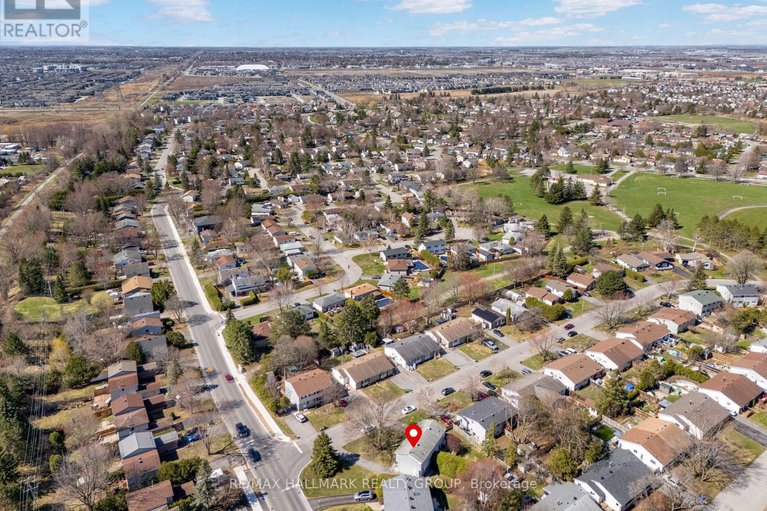 29664979/226-old-colony-road/glencairnhazeldean/ottawa/ontario/K2L1M7_44