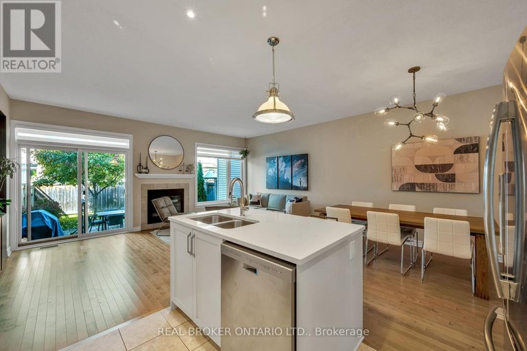 29571545/291-shinleaf-crescent/mer-bleuebradley-estatesanderson-park/ottawa/ontario/K1W0J2_16